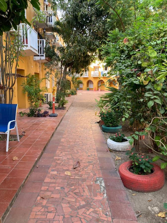 Happy Tours Apartments Cartagena Екстериор снимка