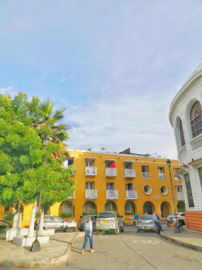 Happy Tours Apartments Cartagena Екстериор снимка