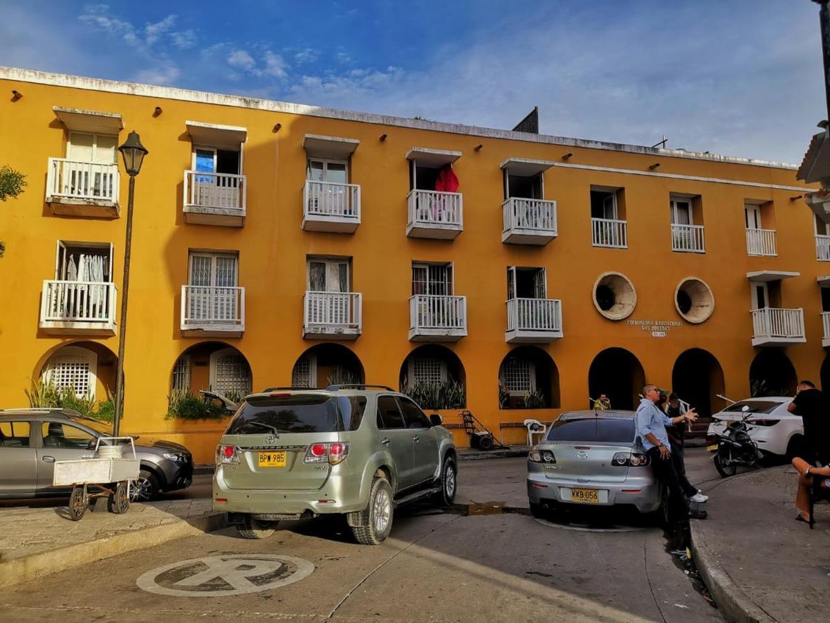 Happy Tours Apartments Cartagena Екстериор снимка