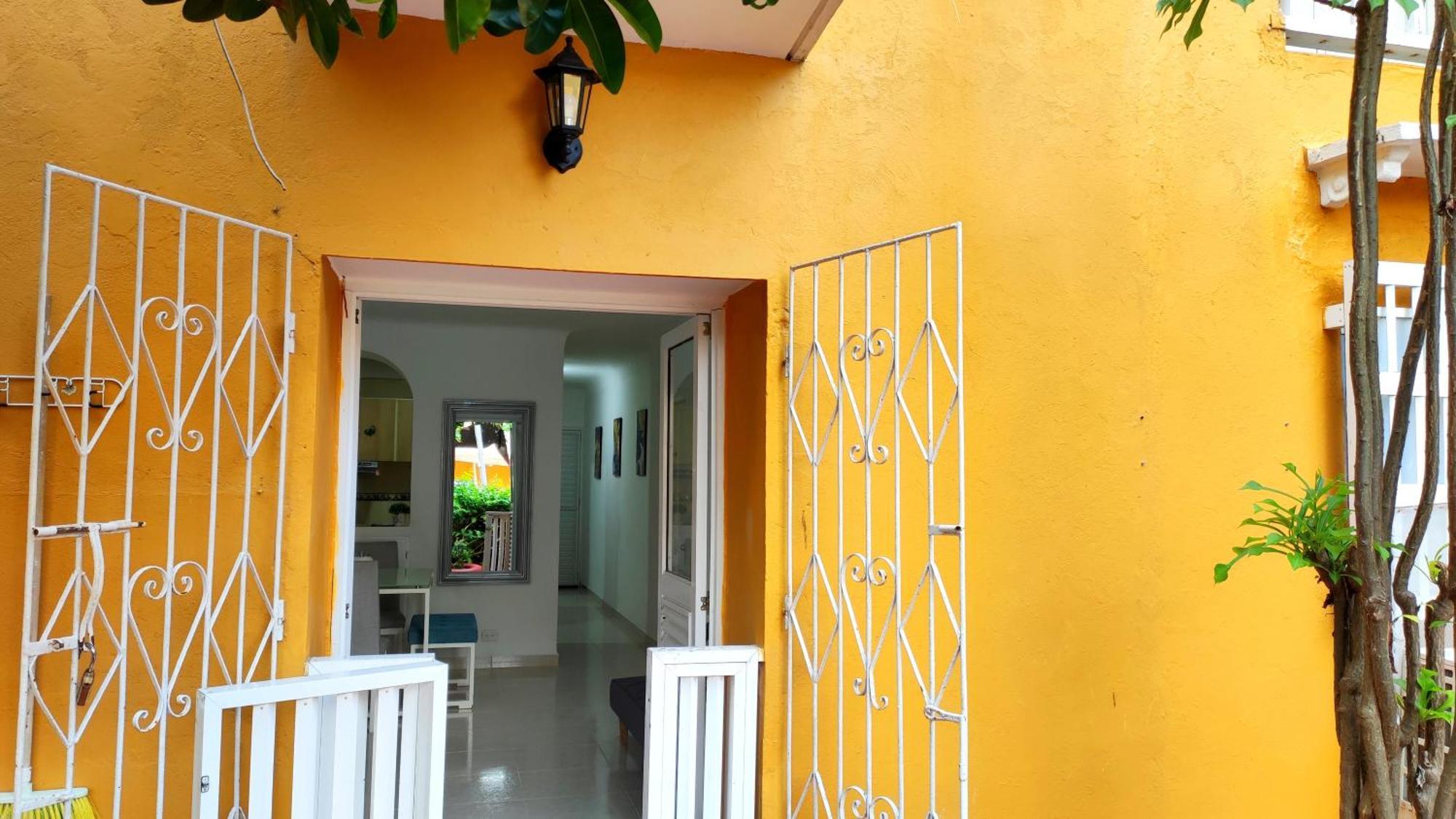 Happy Tours Apartments Cartagena Екстериор снимка